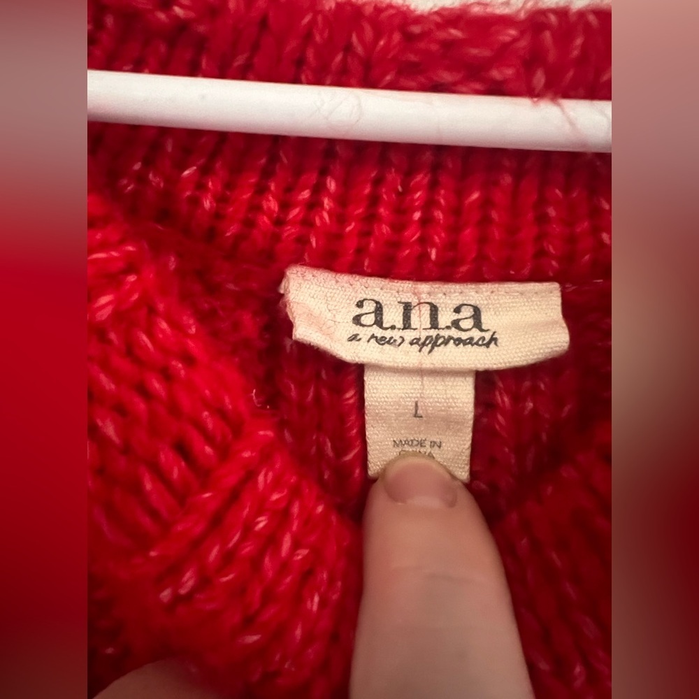 a.n.a Women's Vibrant Red Crew Neck Sweater - Picture 2 of 2